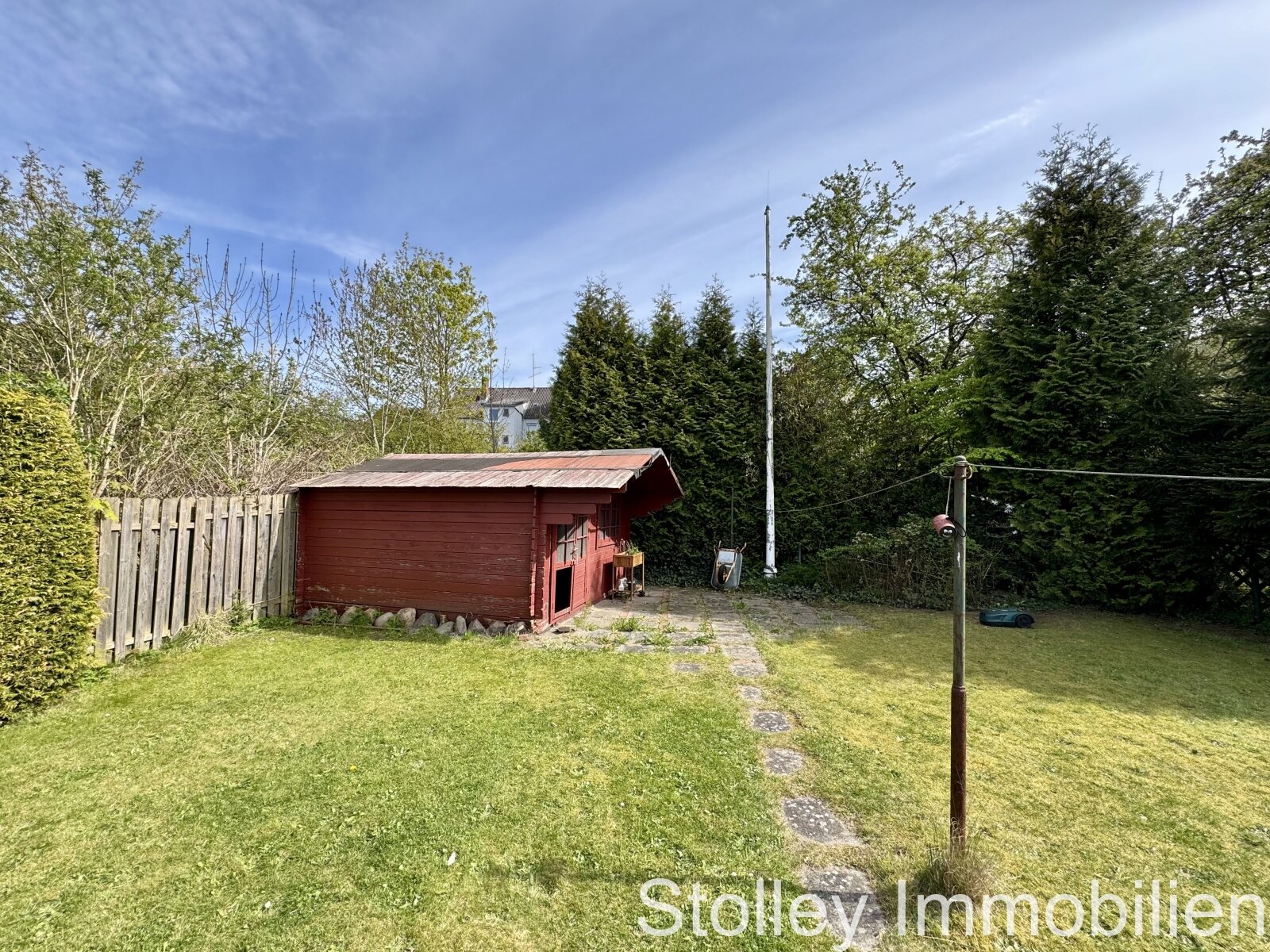 Sonniges 3-Familienhaus im Herzen von Kiel-Wellingdorf