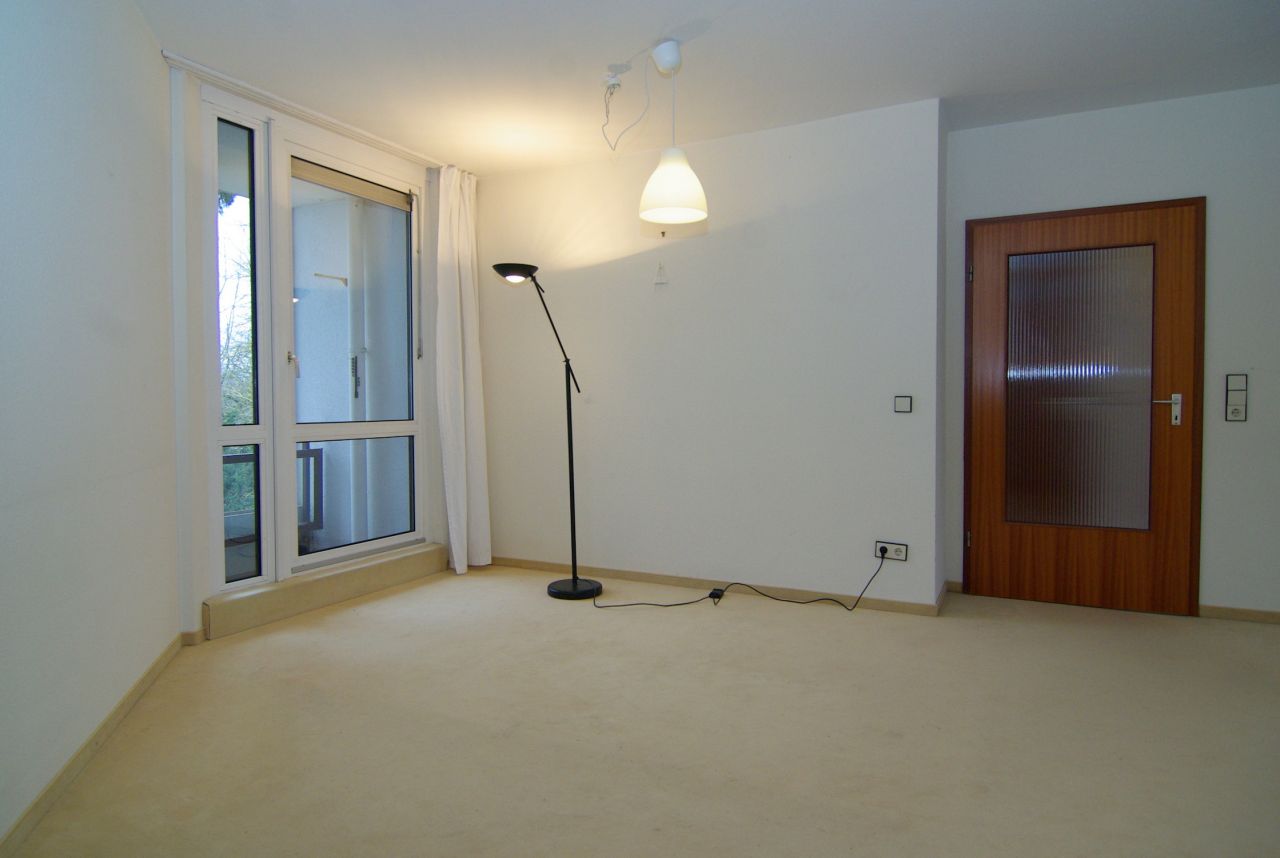 Essbereich mit Balkon Essbereich mit Balkon