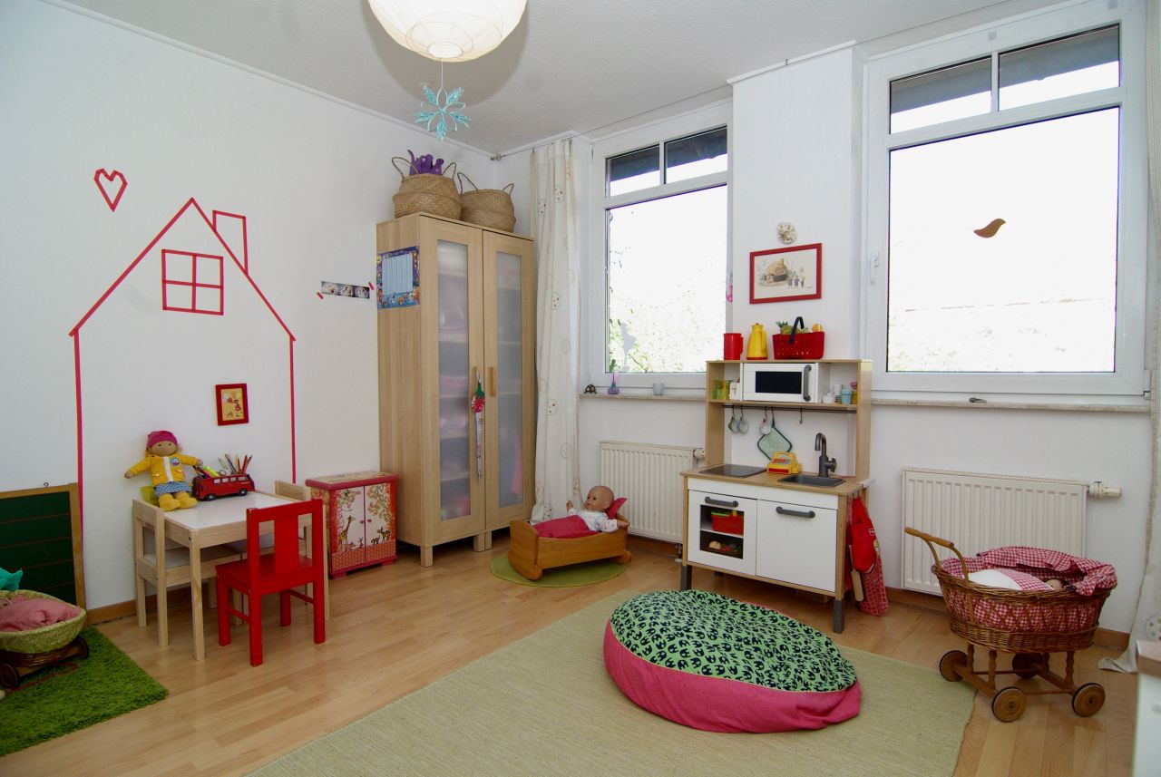 großes Kinderzimmer