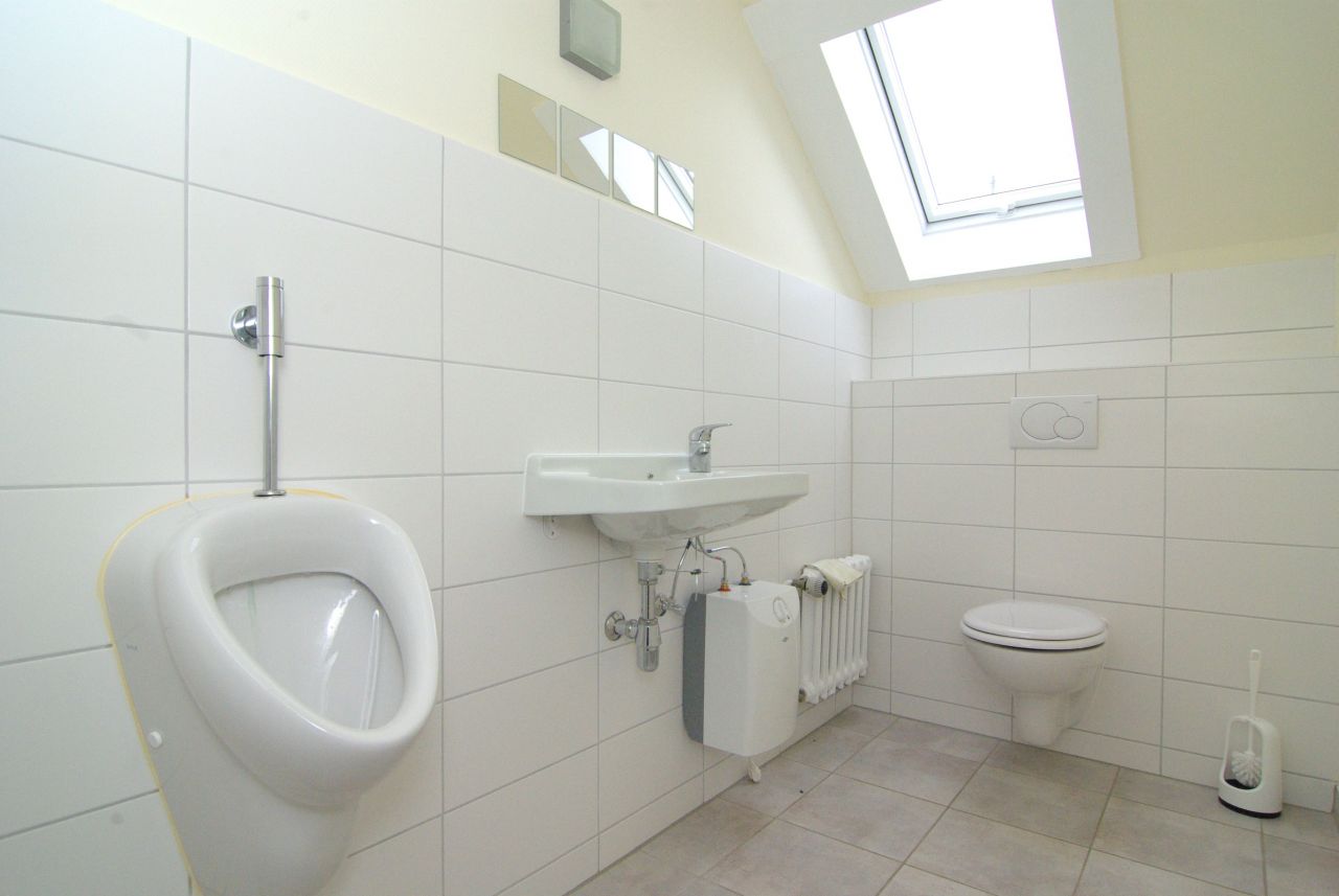 Herren-WC Herren-WC