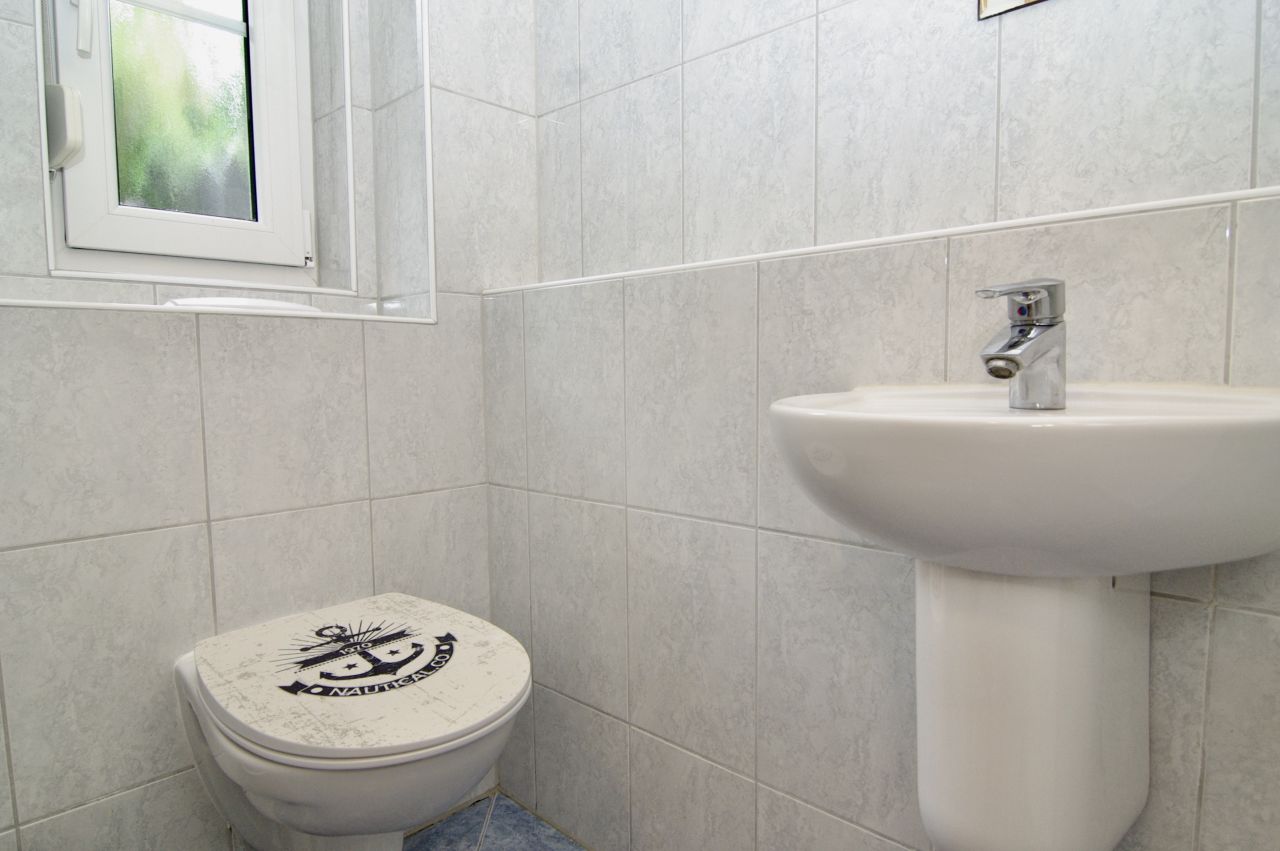 Gaeste-WC Gaeste-WC