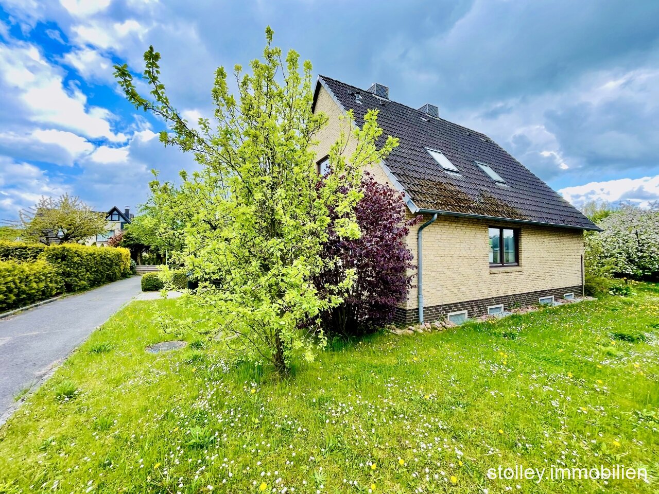 Nordwest-Ansicht Nordwest-Ansicht