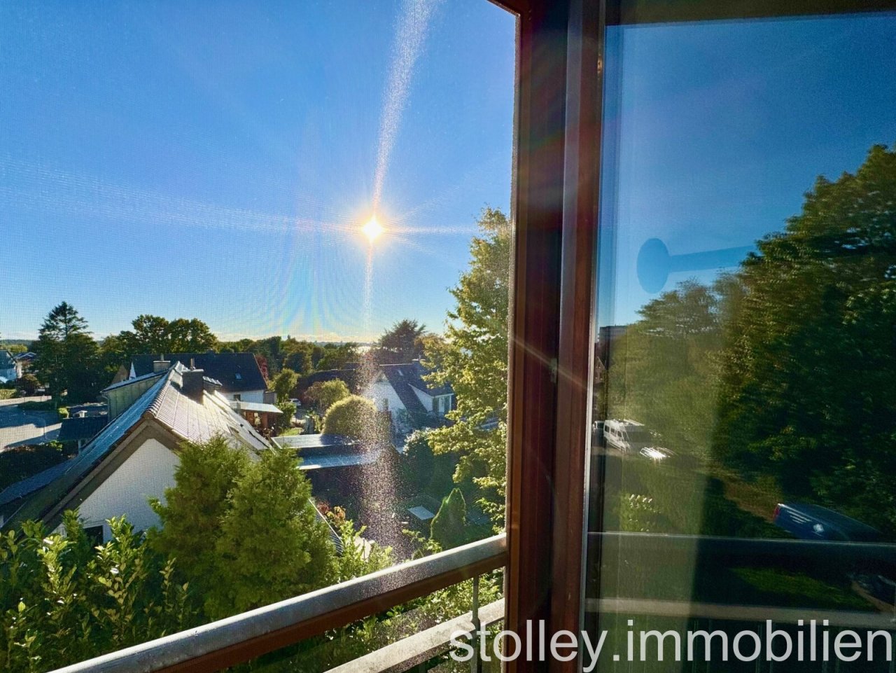 mit sonnigen Aussichten mit sonnigen Aussichten
